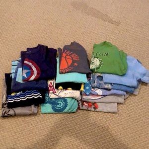 Lot of 15 shirts 👕 size 5